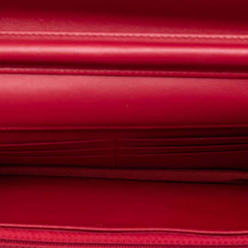 Chanel Quilted Lambskin Boy Wallet On Chain Red Leather Good condition - Model View