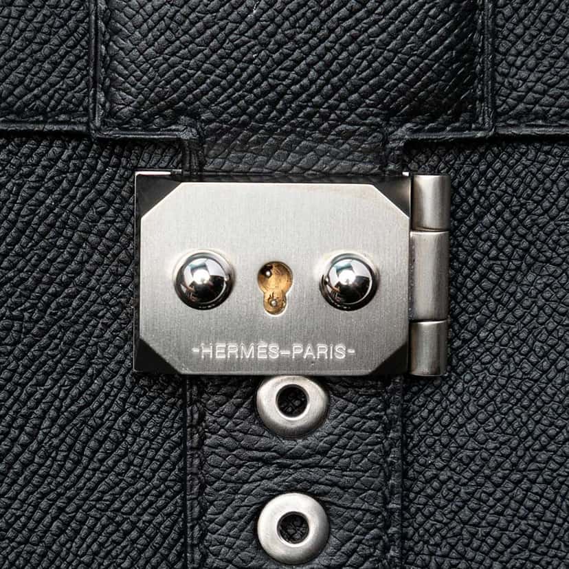 Hermès Epsom Sac A Depeches 38 Black Leather Good condition - Box View