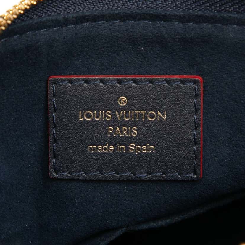 Louis Vuitton Monogram Empreinte V Tote BB Blue Leather Good condition - Box View