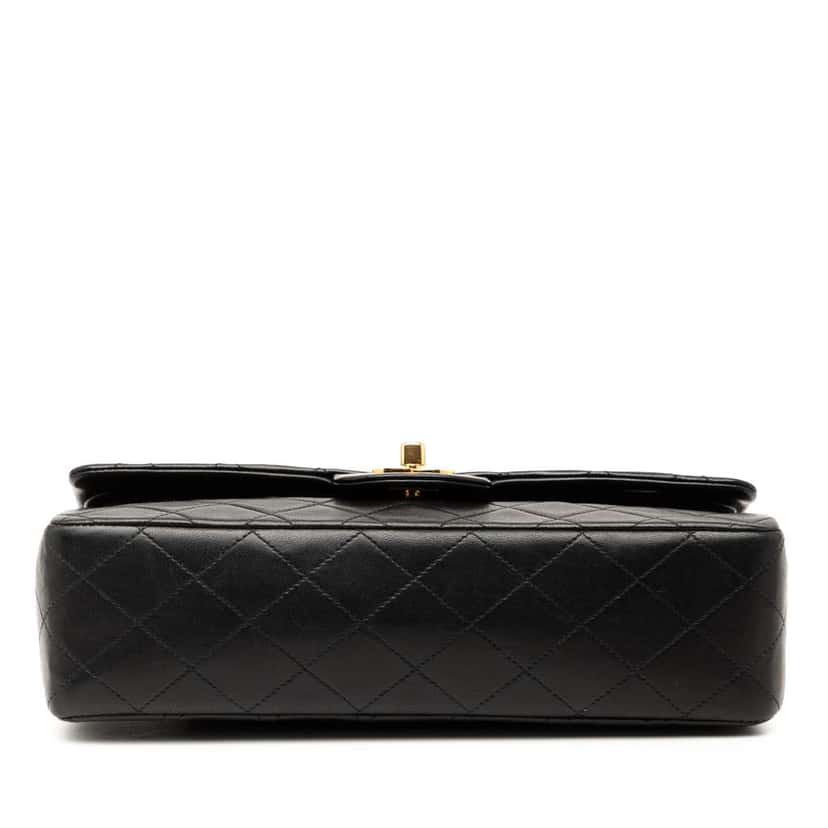 Chanel Medium Classic Lambskin Double Flap Black Leather Good condition - Inside View