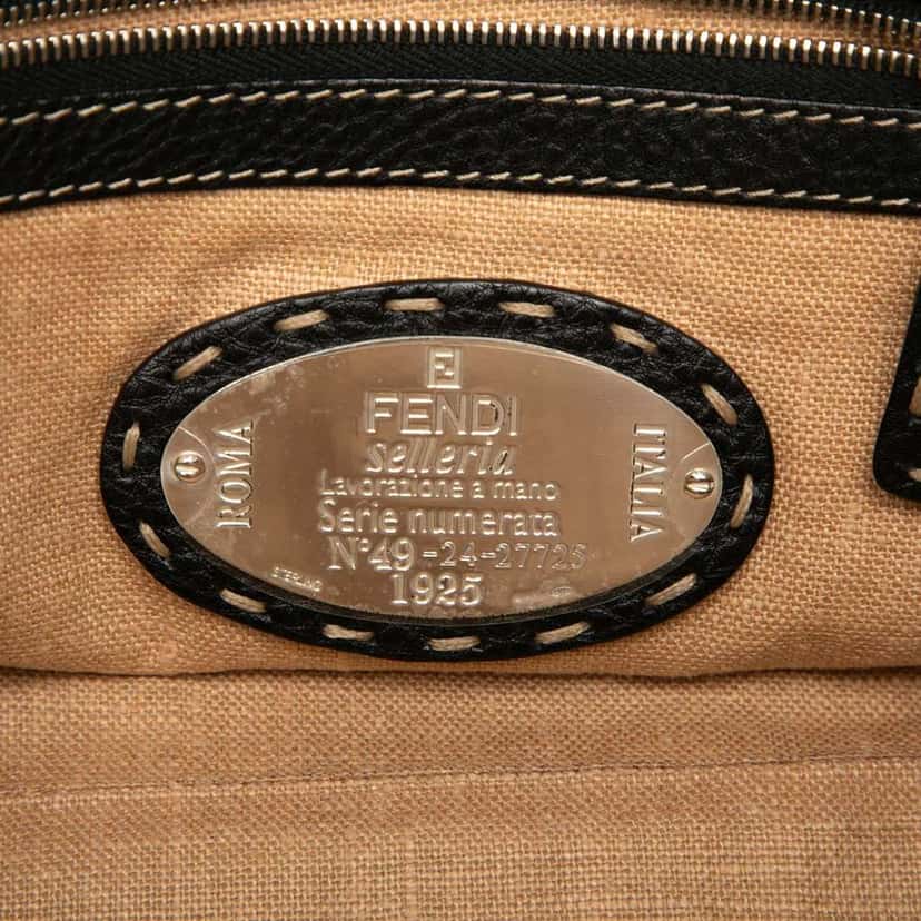 Fendi Leather Selleria Grand Borghese Handbag Black Leather Good condition - Box View