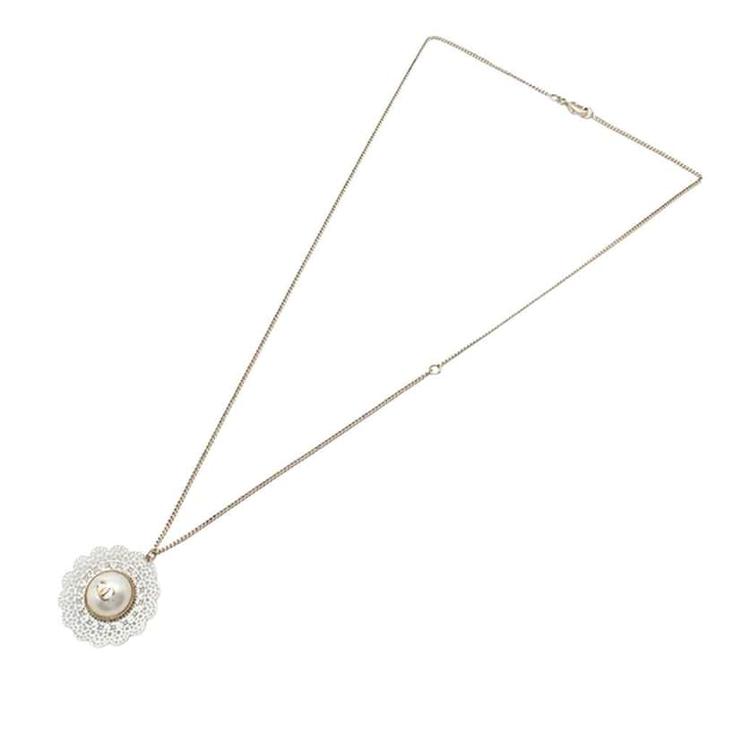 Chanel Gold Plated CC Faux Pearl Lace Pendant Necklace Gold Metal Good condition - Front View