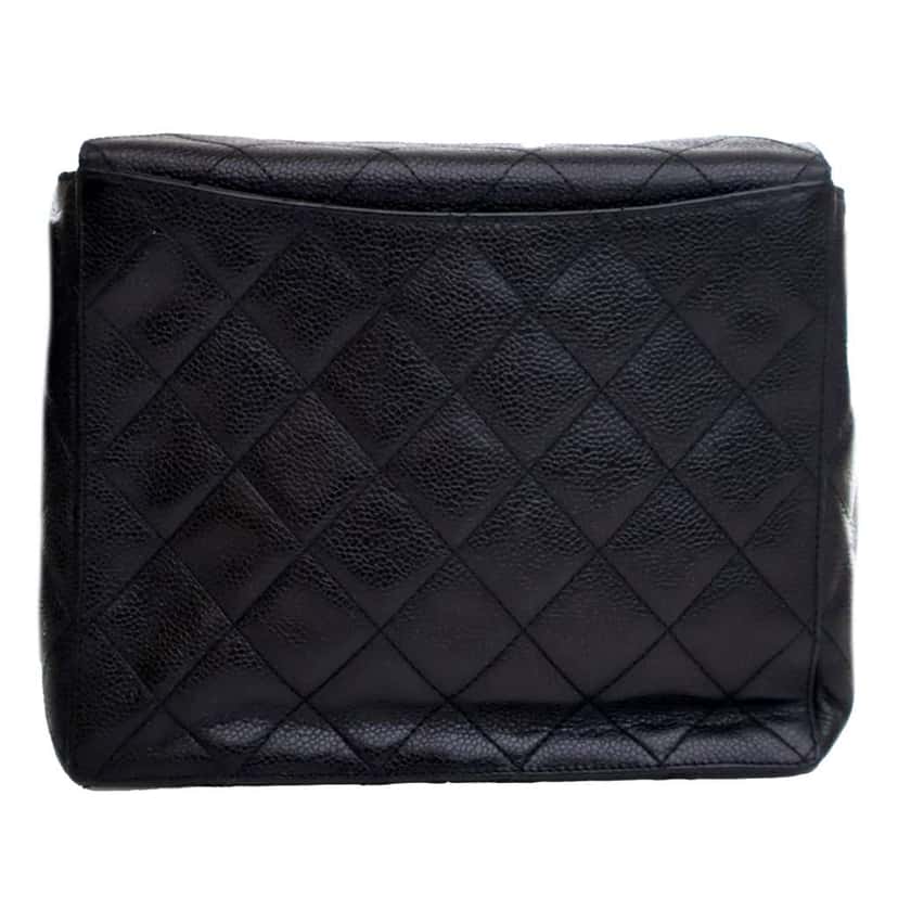 Chanel CC Quilted Caviar Turnlock Crossbody Black Leather Good condition - Back View
