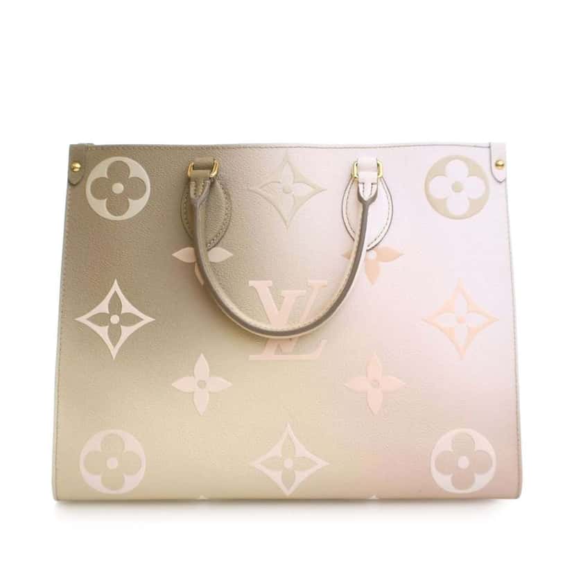 Louis Vuitton Monogram Giant Spring In The City OnTheGo MM Green Good condition - Model View