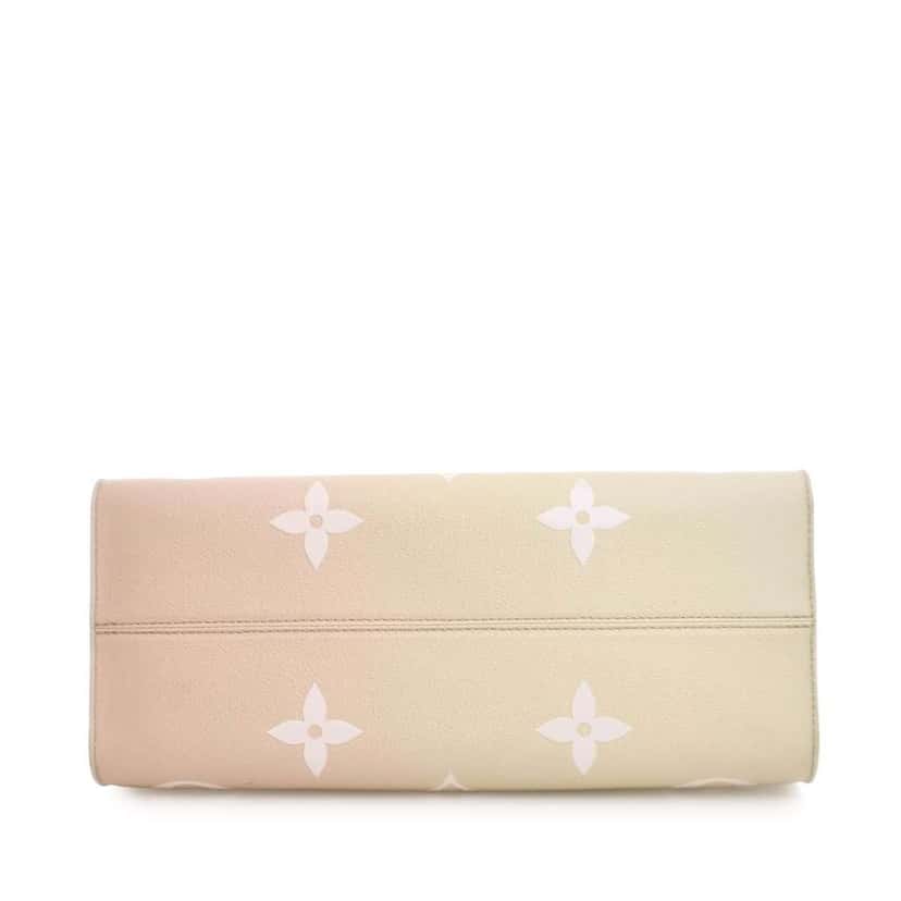 Louis Vuitton Monogram Giant Spring In The City OnTheGo MM Green Good condition - Box View