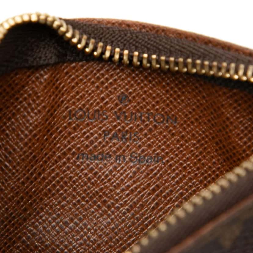 Louis Vuitton Monogram Pochette Cles Brown Good condition - Box View