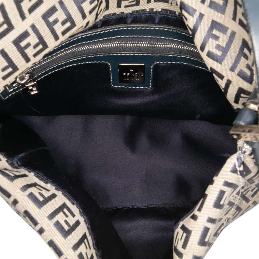 Fendi Zucchino Canvas Double Flap Mamma Grey Canvas Good condition - Model View