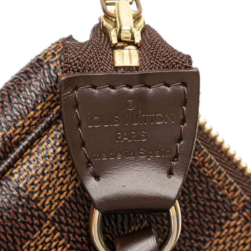 Louis Vuitton Damier Ebene Pochette Accessoires Brown Good condition - Box View