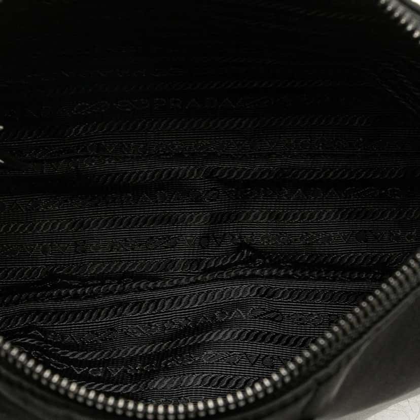 Prada Saffiano Trimmed Re Nylon Zip Top Crossbody Black Very good condition - Model View