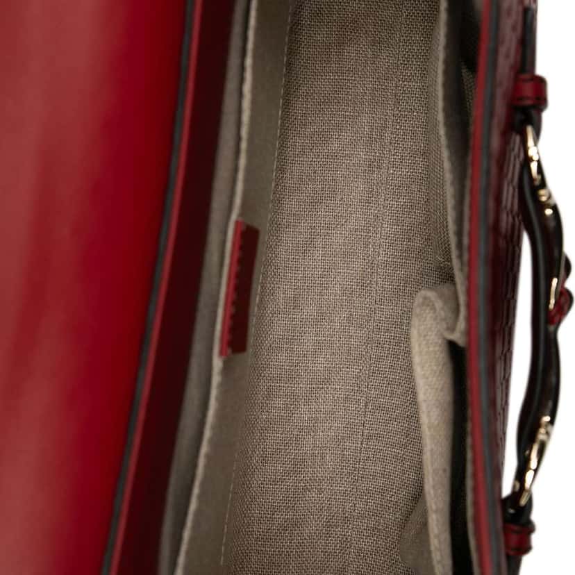 Gucci Medium Microguccissima Emily Shoulder Bag Red Leather Good condition - Model View