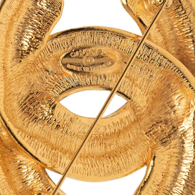 Chanel Gold Plated CC Quilted Brooch Gold Metal Good condition - Inside View