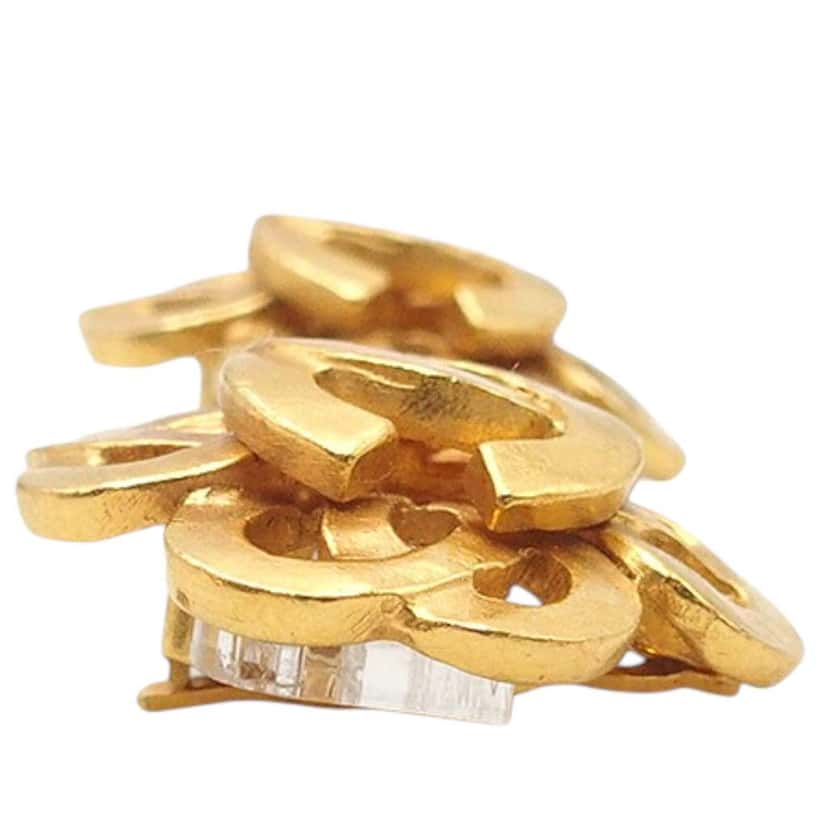 Chanel Gold Plated CC Flower Clip On Earrings Gold Metal Good condition - Box View