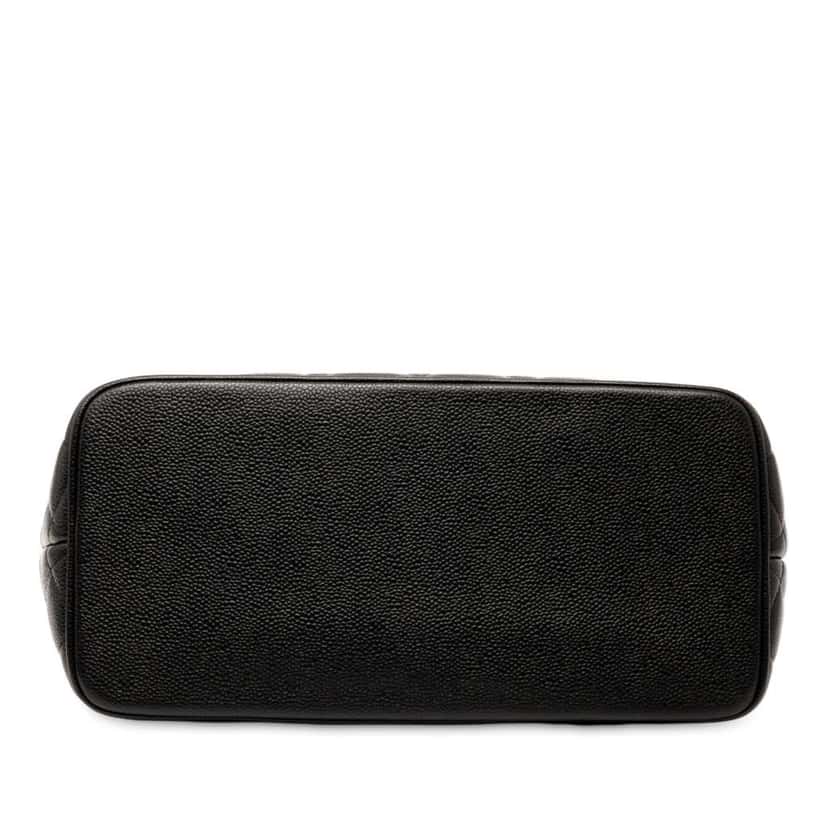 Chanel Caviar Medallion Tote Black Leather Good condition - Inside View