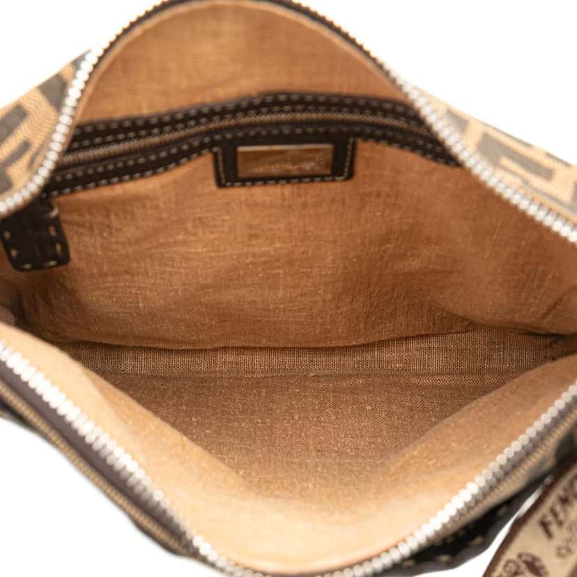 Fendi Zucca Canvas Selleria Crossbody Brown Canvas Good condition - Model View