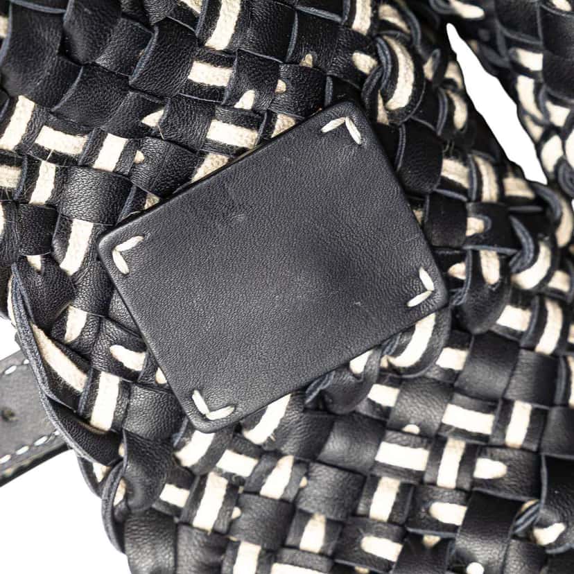 Bottega Veneta Large Leather Intrecciato Lido Tote Black Leather Good condition - Box View