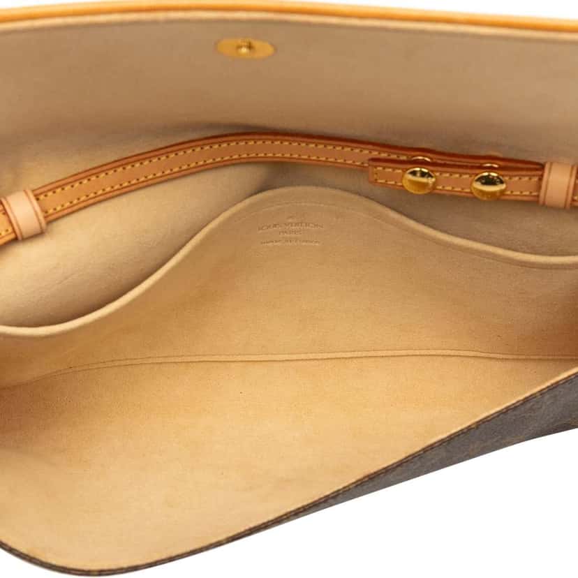 Louis Vuitton Monogram Pochette Twin GM Brown Good condition - Model View