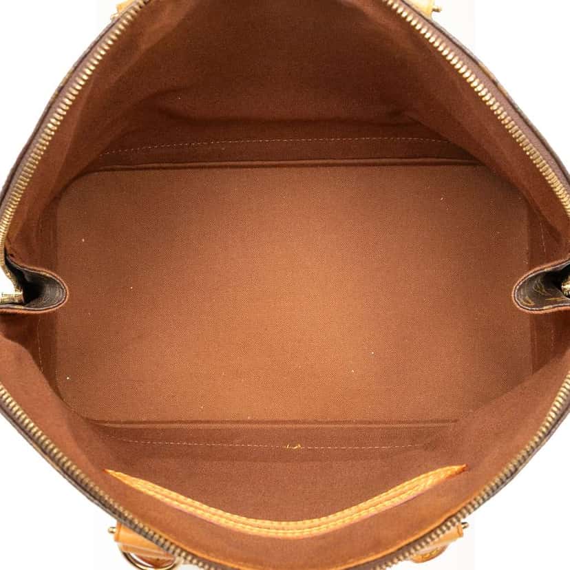 Louis Vuitton Monogram Alma PM Brown Good condition - Model View