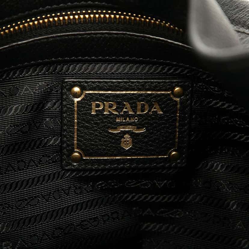 Prada Vitello Phenix Logo Tote Black Leather Good condition - Box View