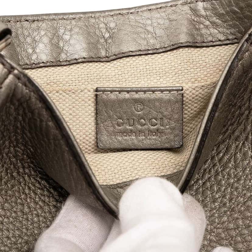Gucci Small Metallic Leather Soho Chain Flap Crossbody Gold Leather Good condition - Box View