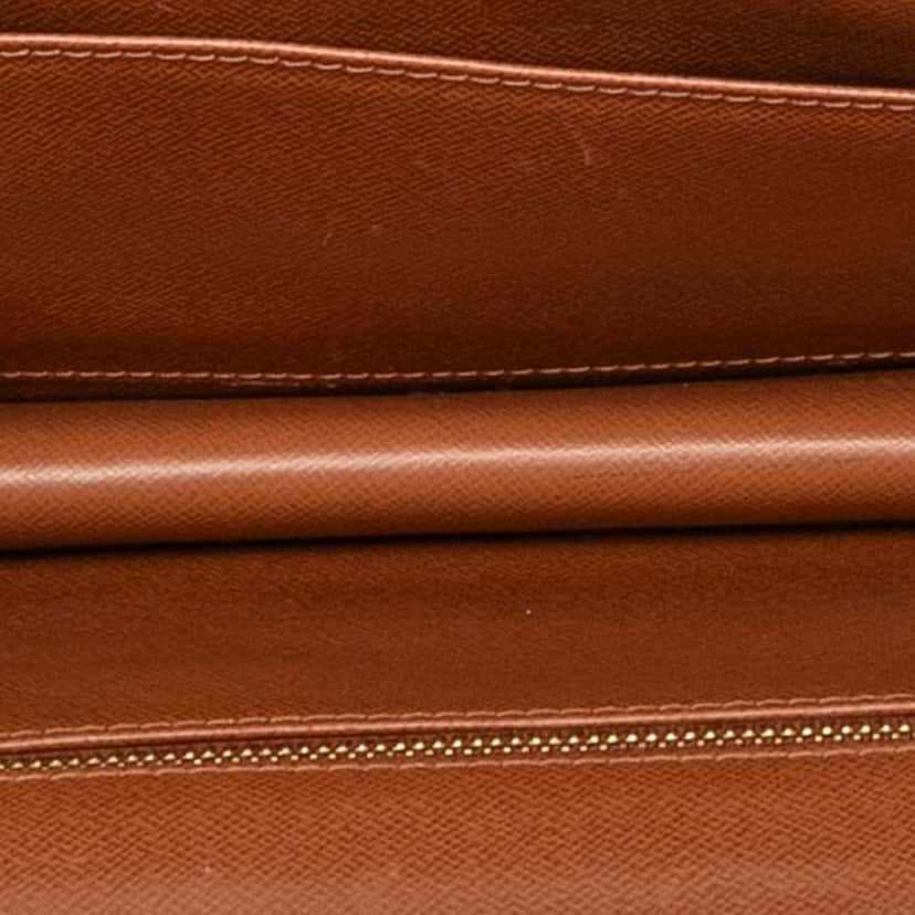 Louis Vuitton Monogram Pochette Dame GM Brown Good condition - Model View
