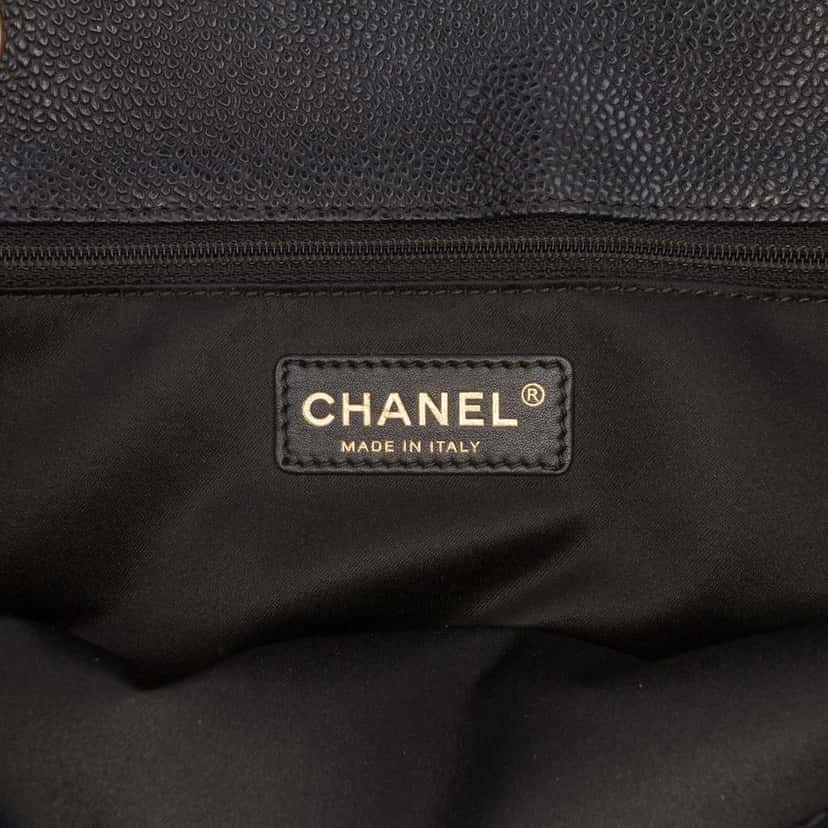 Chanel Caviar Grand Shopping Tote Black Leather Good condition - Box View