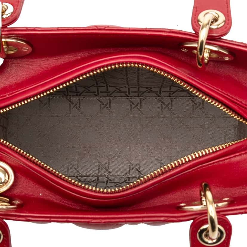 Dior Medium Lambskin Cannage Lady Dior Red Leather Good condition - Model View