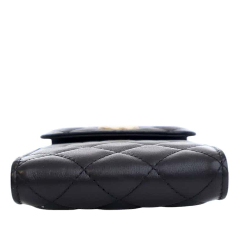 Chanel CC Quilted Lambskin Pearl Phone Holder Black Leather Good condition - Box View