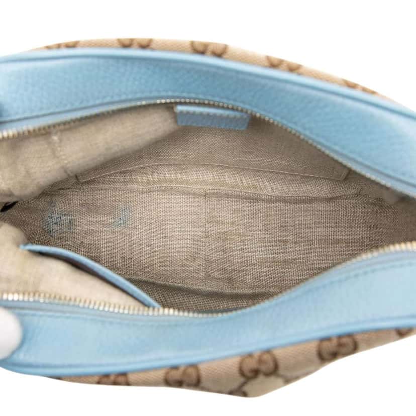 Gucci GG Canvas Bree Crossbody Brown Canvas Good condition - Model View