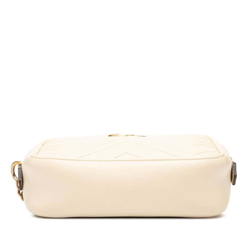 Gucci Mini GG Marmont Matelasse Leather Crossbody White Leather Good condition - Inside View
