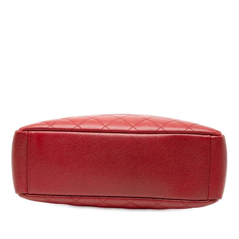Chanel Caviar Vertical Grand Shopping Tote Red Leather Very good condition - Inside View