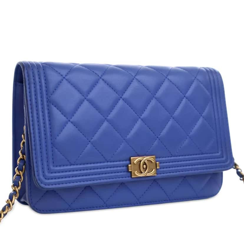 Chanel Quilted Lambskin Boy Wallet On Chain Blue Leather Good condition - Back View
