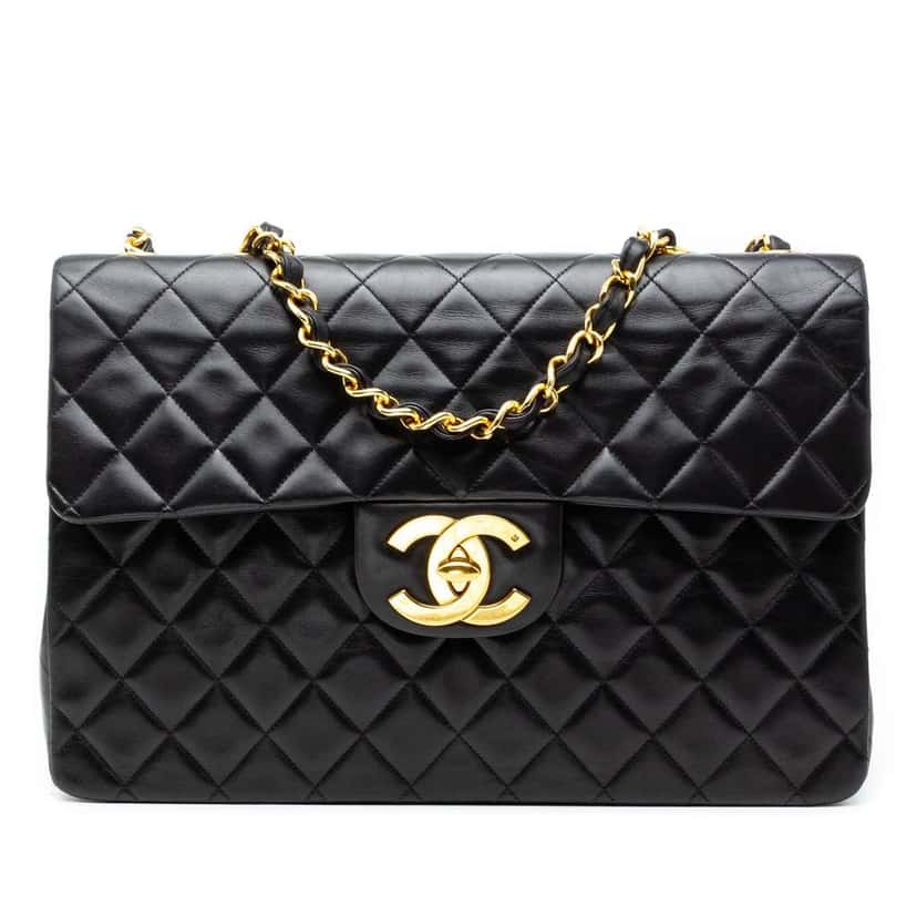 Chanel Maxi XL Classic Lambskin Single Flap Black Leather Good condition - Front View
