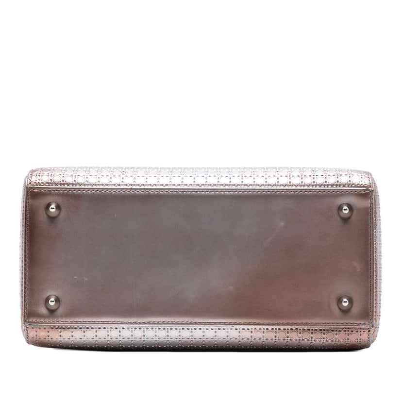 Dior Medium Metallic Patent Microcannage Lady Dior Pink Leather Very good condition - Inside View