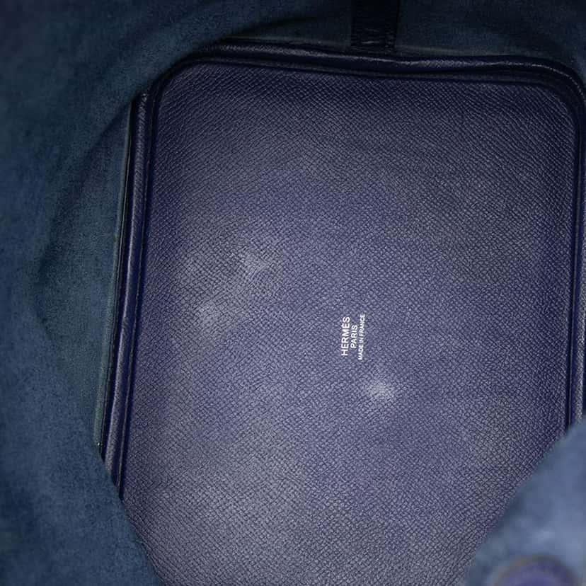 Hermès Epsom Tressage Picotin Lock 22 Blue Leather Very good condition - Model View