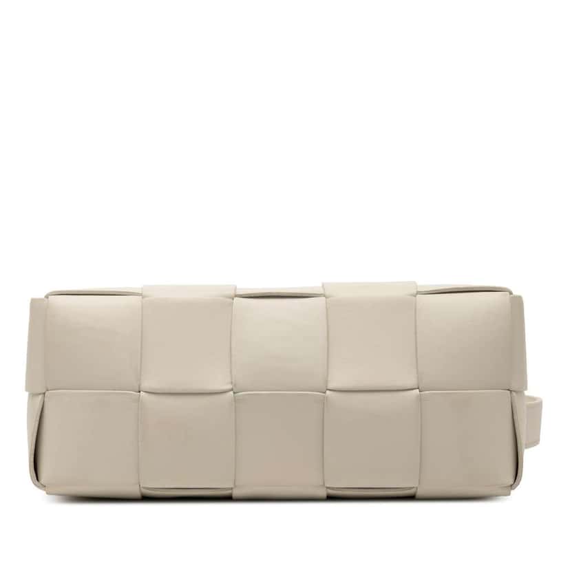 Bottega Veneta Small Nappa Intrecciato Brick Cassette White Leather Good condition - Inside View