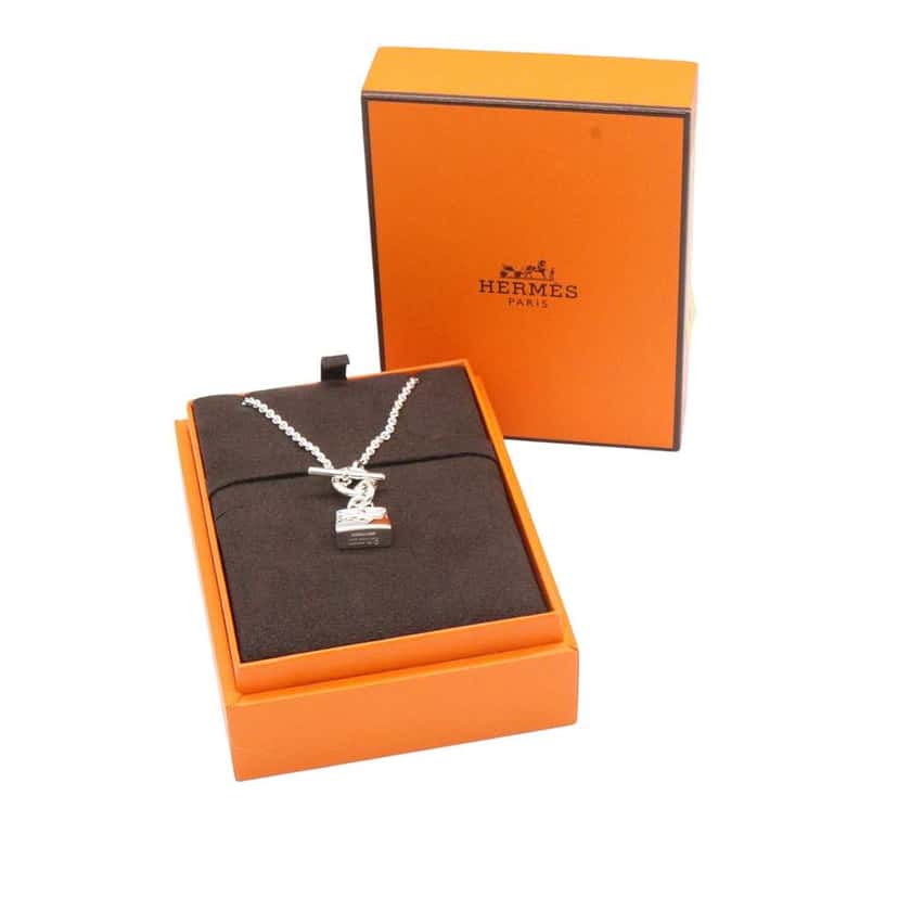 Hermès Sterling Silver Amulettes Kelly Pendant Necklace Silver Silver Good condition - Box View