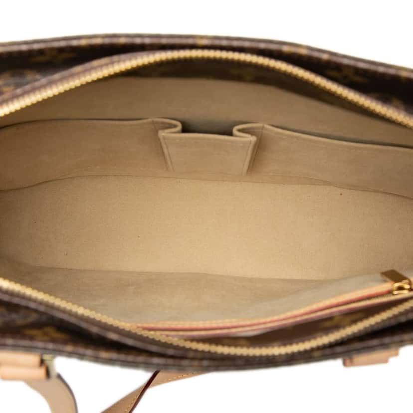 Louis Vuitton Monogram Luco Brown Fair condition - Model View