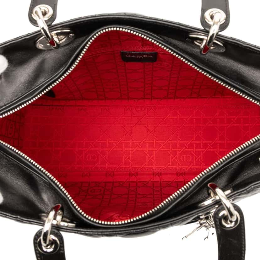 Dior Large Lambskin Cannage Lady Dior Black Leather Good condition - Model View