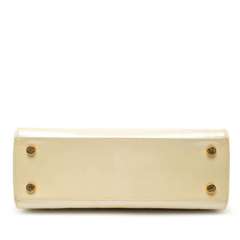 Louis Vuitton Monogram Vernis Brea MM White Leather Good condition - Inside View