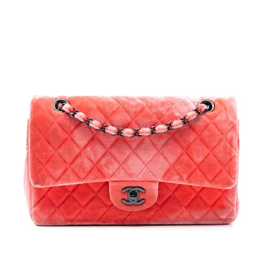 Chanel Medium Classic Velvet Double Flap Red Velvet Very good condition - Front View