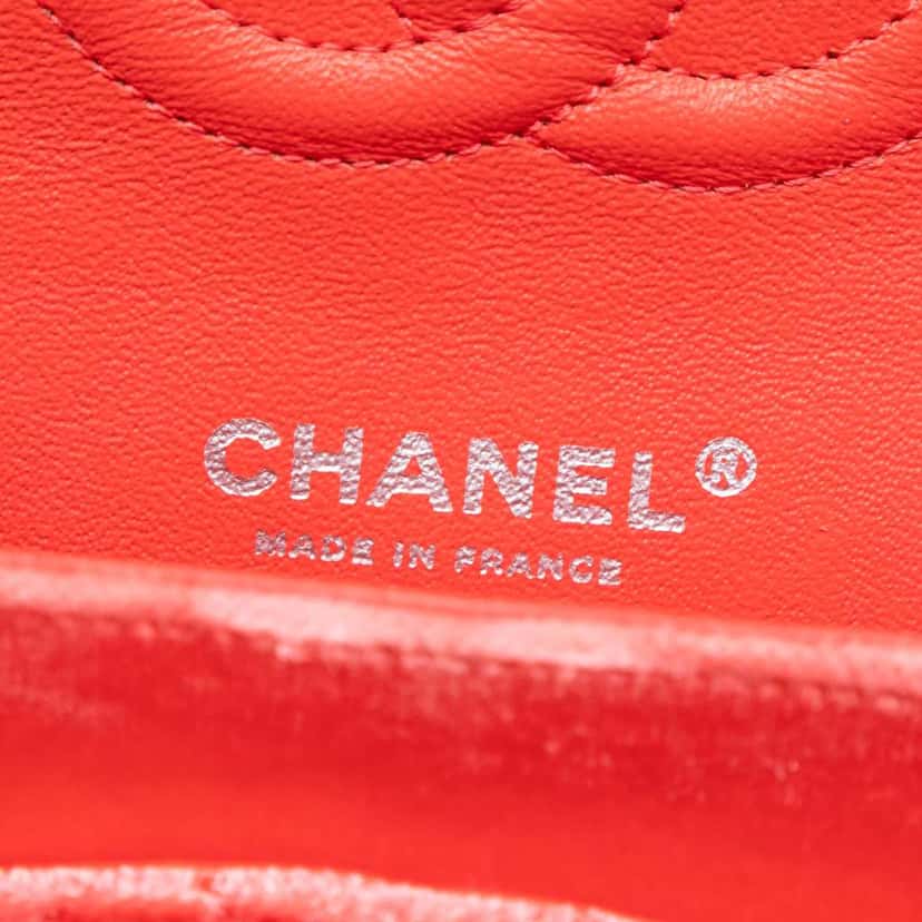 Chanel Medium Classic Velvet Double Flap Red Velvet Very good condition - Box View