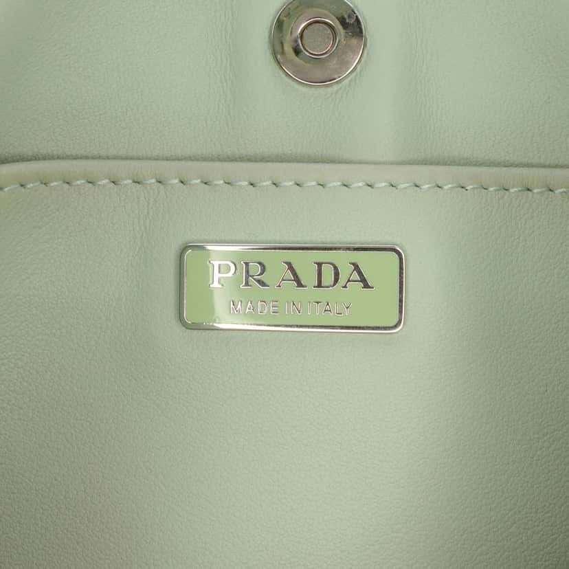 Prada Spazzolato Cleo Shoulder Bag Green Leather Good condition - Box View
