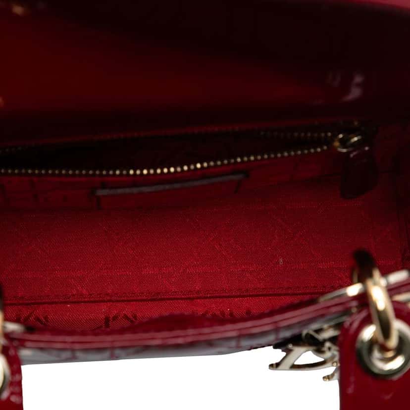 Dior Mini Patent Cannage Lady Dior Red Leather Good condition - Model View