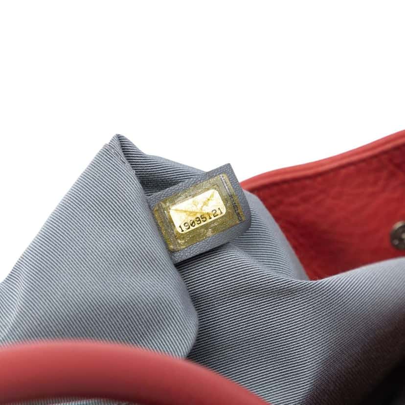 Chanel Medium Calfskin Executive Cerf Tote Pink Leather Very good condition - Box View