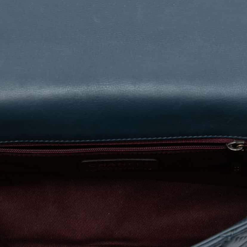 Chanel CC Quilted Calfskin Top Handle Bag Blue Leather Good condition - Model View