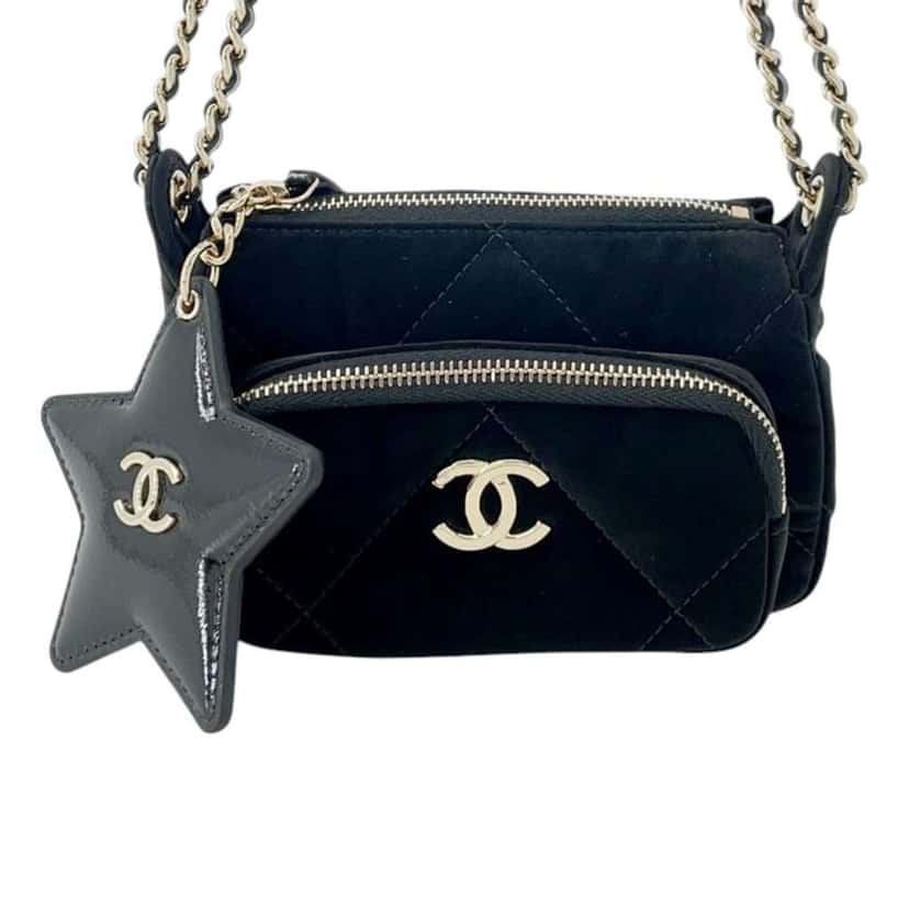 Chanel Coco Neige Velvet Effect Nylon Clutch with Chain Black Good condition - Front View