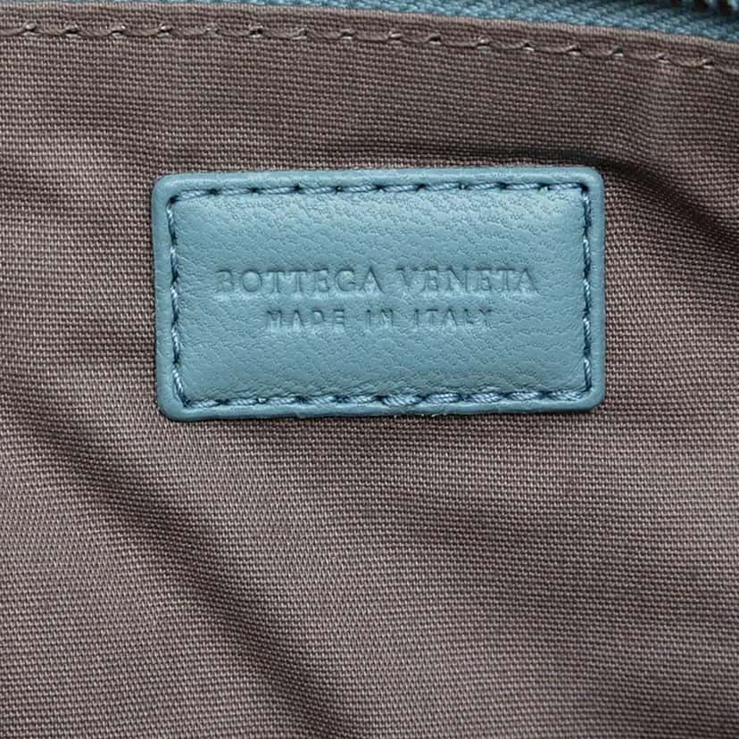 Bottega Veneta Nappa Intrecciato Clutch Blue Leather Good condition - Box View