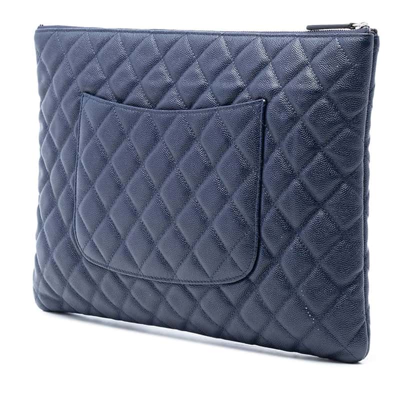 Chanel Large Quilted Caviar O Case Clutch Blue Leather Good condition - Back View