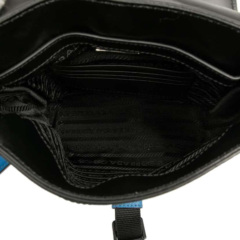 Prada Saffiano Buckle Messenger Bag Black Leather Good condition - Model View