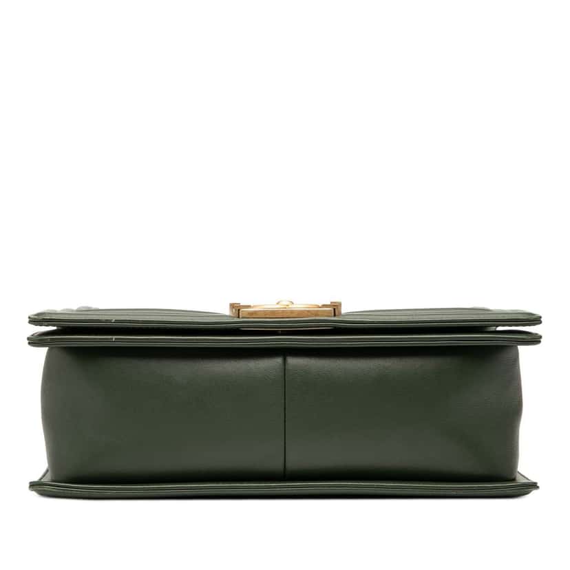 Chanel Old Medium Chevron Lambskin Boy Flap Green Leather Good condition - Inside View